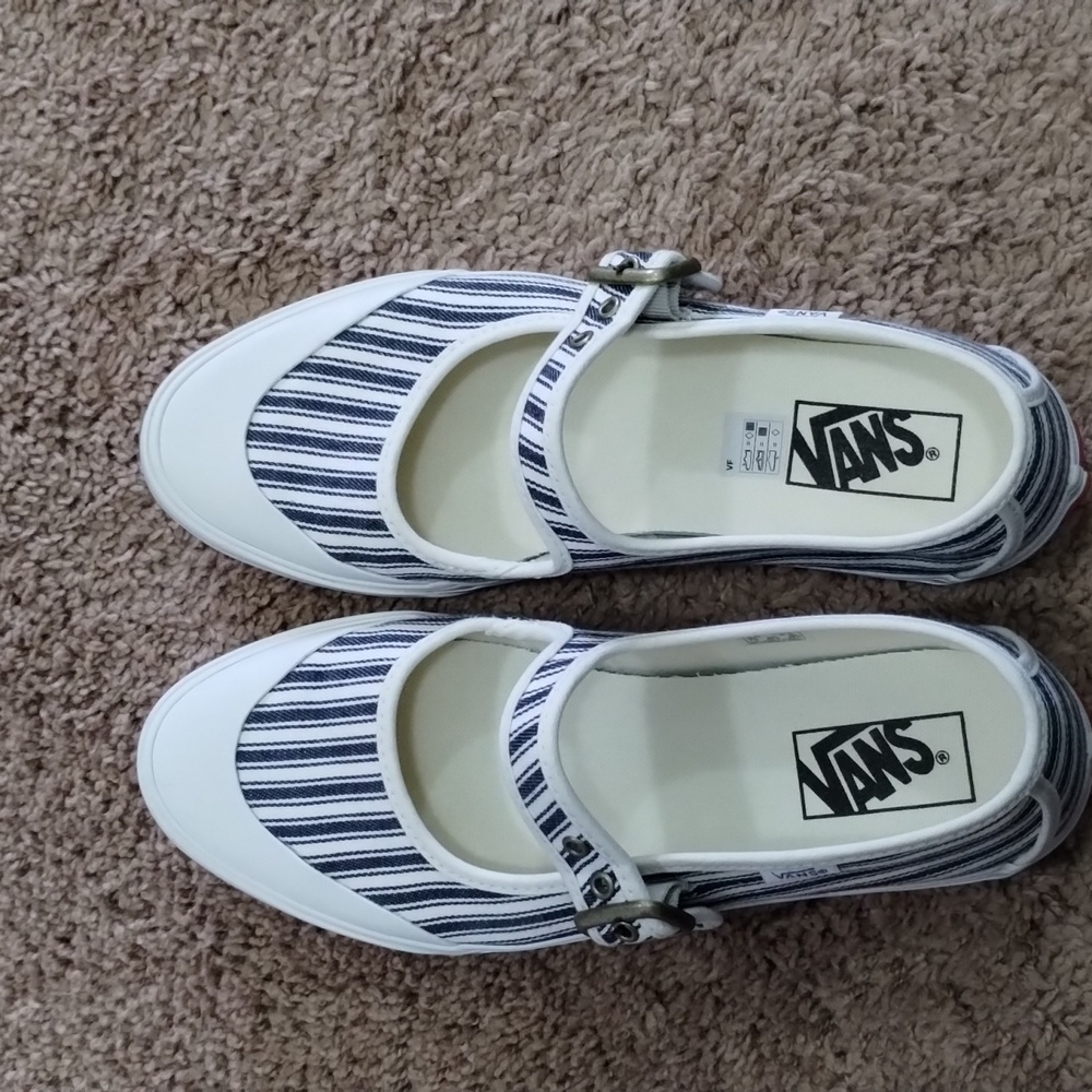 Vans Mary janes